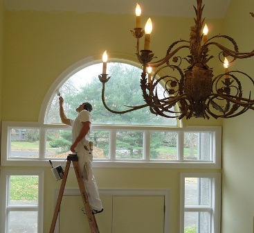 painter-in-window_web1-Ryan